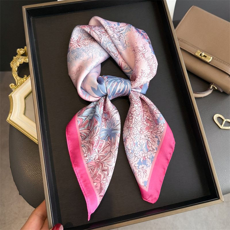 Luxury Bags Designer - Элегантный дизайнерский шарф с принтом для