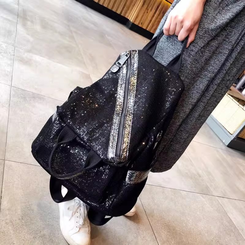 Новые женские нейлоновые рюкза – обзор и цена Luxury Bags Girls