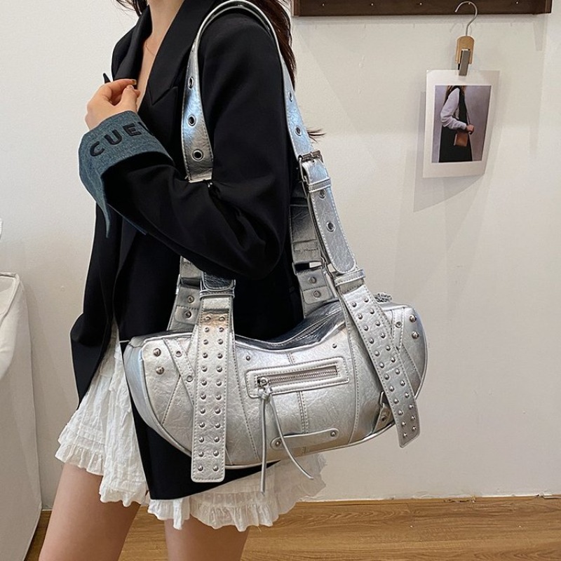 Незаменимая дизайнерская сумка – обзор и цена Luxury Bags Must Have